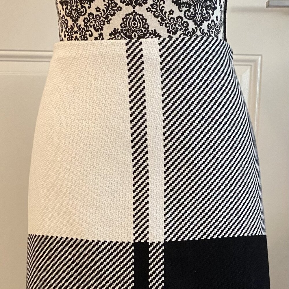 Talbots  Black and cream wool skirt